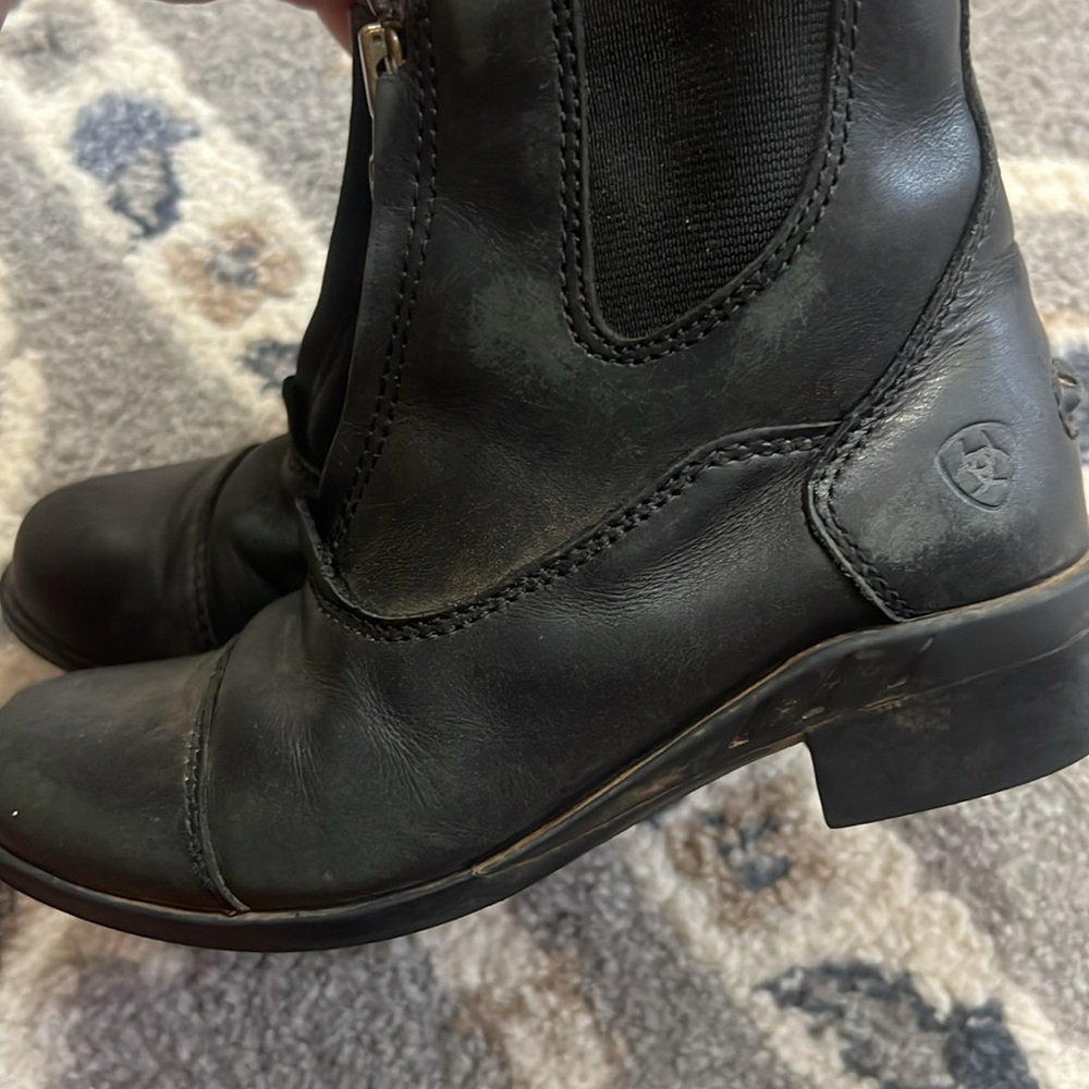 ARIAT kids HERITAGE IV ZIP PADDOCK ENGLISH RIDING BOOTS size 12 - Picture 8 of 8